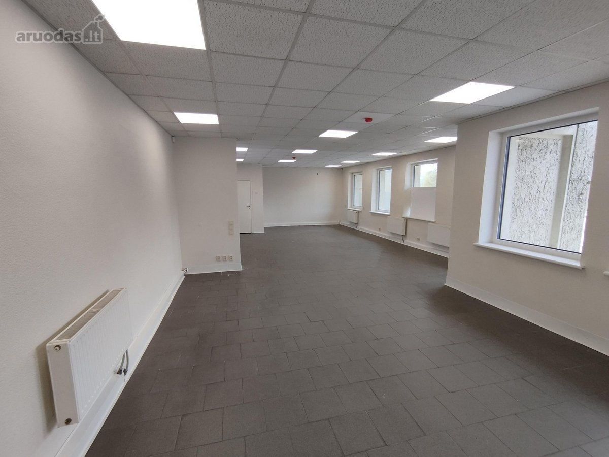 Pačiame miesto centre nuomojamos įvairiai - nuotraukos Nr. 2