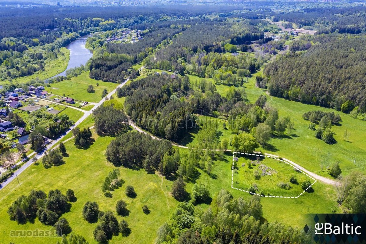 Vilniaus mieste, Verkių regioniniame parke,