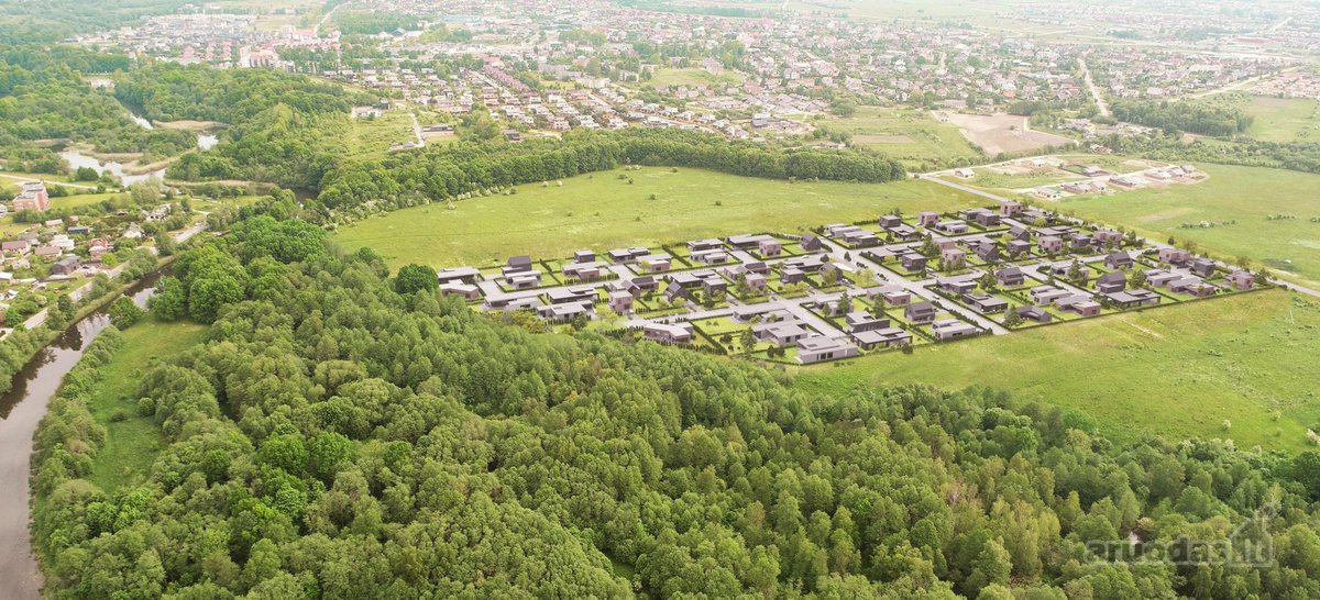 Labai Gražioje Vietoje, Šalia Miesto Centro