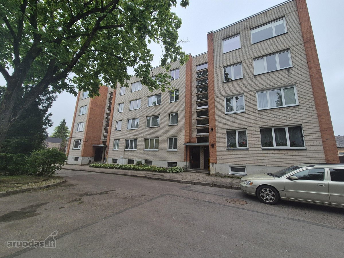 Tvarkingas 3 kambarių butas (59,2 kv.m)