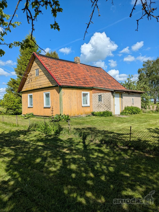 Parduodama sodyba apsupta gamtos ir visiškos - nuotraukos Nr. 5