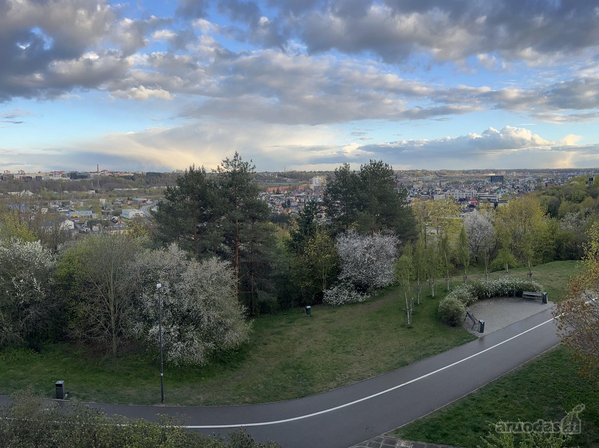 Parduodamas butas su nuostabia panorama ant kalno. - nuotraukos Nr. 2