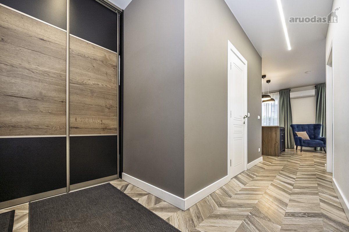 Modernus 3 kambarių butas miesto centre su - nuotraukos Nr. 19