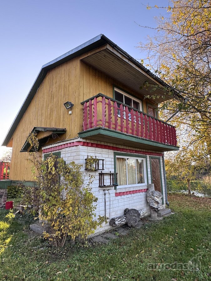 Parduodamas Sodo Namas Prie Vandens Telkinio