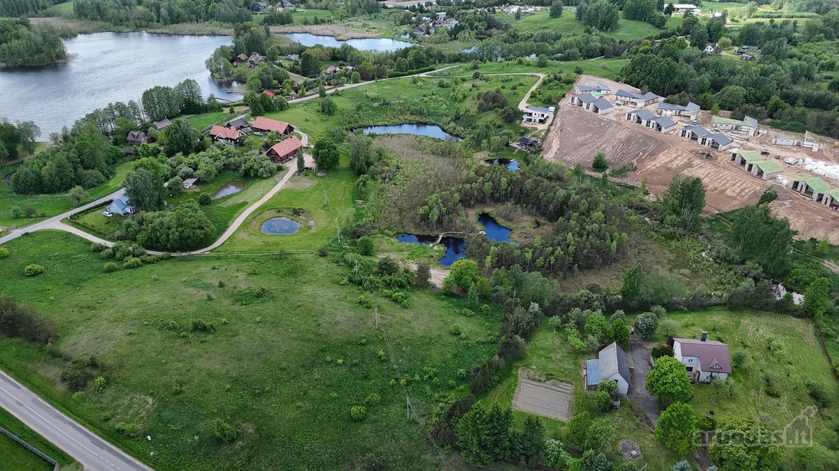 Parduodamas 153,91 a. namų valdos sklypas. Už