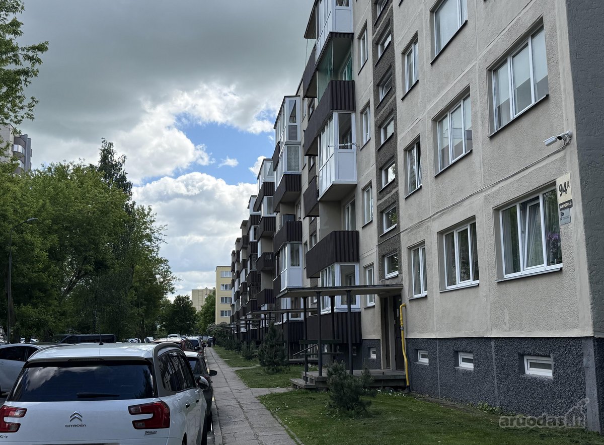 Parduodamas 2 kambarių butas patogioje miesto