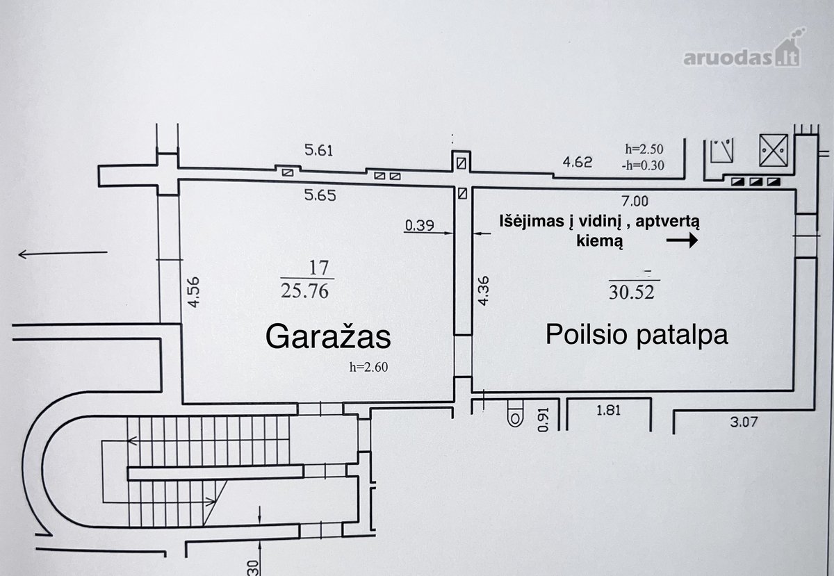 Parduodamas labai erdvus butas su garažu - nuotraukos Nr. 30