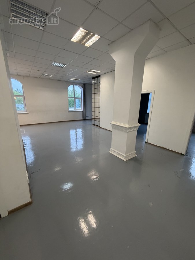 Išnuomojamos komercinės paskirties patalpos,