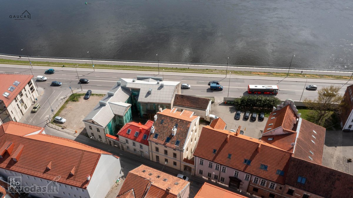 Parduodamas stilingai įrengtas 2 kambarių - nuotraukos Nr. 16