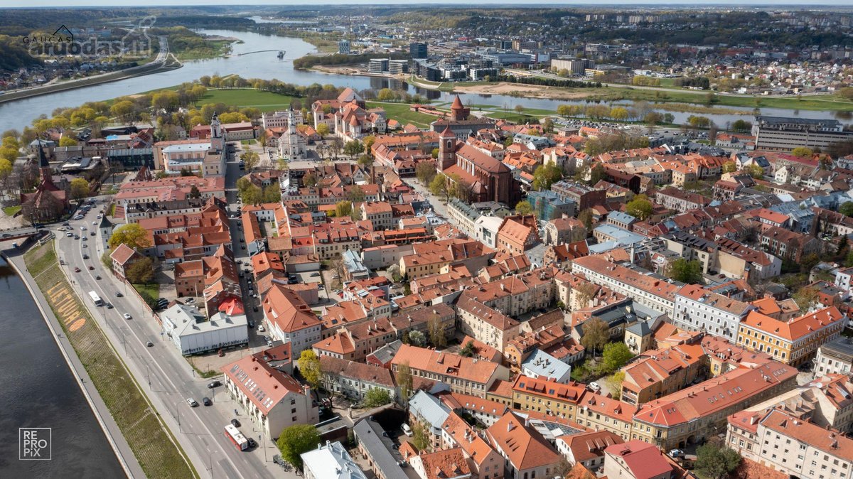 Parduodamas stilingai įrengtas 2 kambarių - nuotraukos Nr. 17
