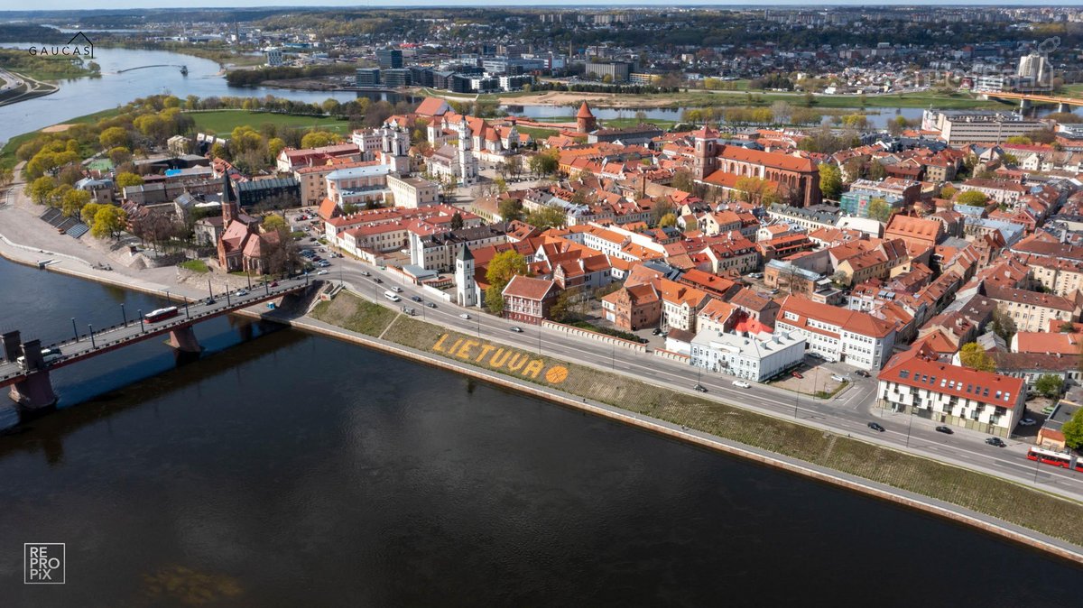 Parduodamas stilingai įrengtas 2 kambarių - nuotraukos Nr. 18