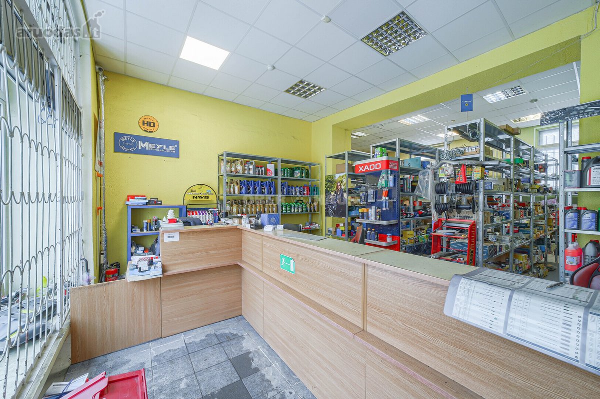 Parduodamos komercinės 175m² ploto patalpos - nuotraukos Nr. 4