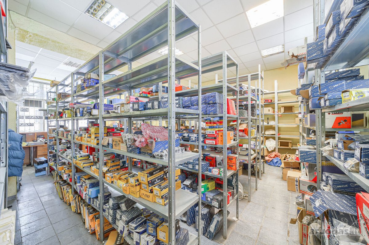 Parduodamos komercinės 175m² ploto patalpos - nuotraukos Nr. 9