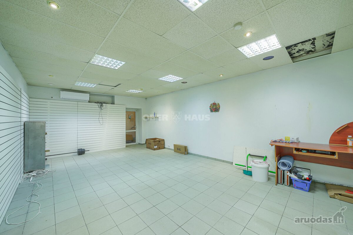 Parduodamos komercinės 175m² ploto patalpos - nuotraukos Nr. 12