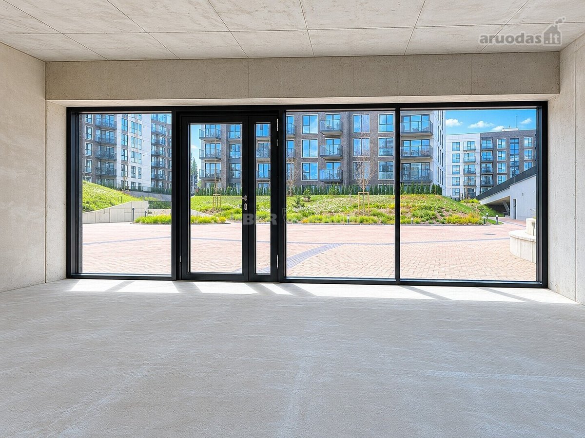 Parduodamos administracinės paskirties 60 m² - nuotraukos Nr. 4