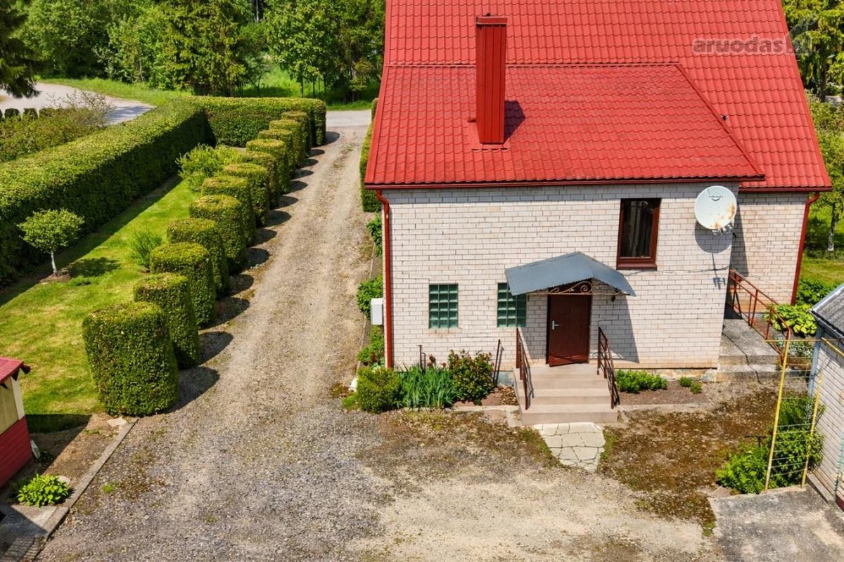 Parduodama tvarkinga ir gražiai prižiūrėta - nuotraukos Nr. 5