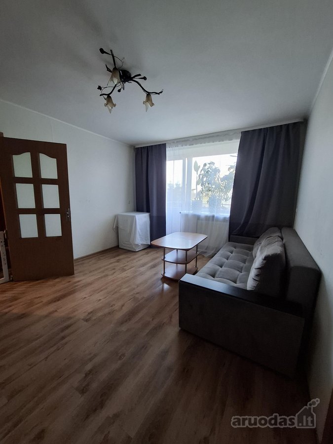 Parduodamas 2 kambarių butas Žeimių kaime, 6