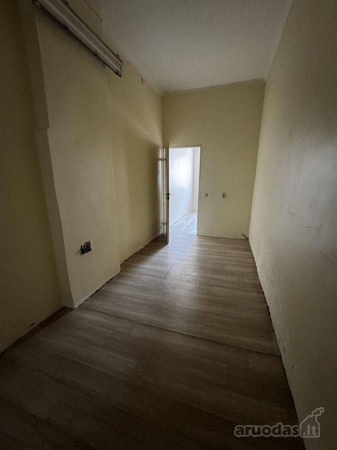 Parduodamos komercinės patalpos Švenčionyse - nuotraukos Nr. 13