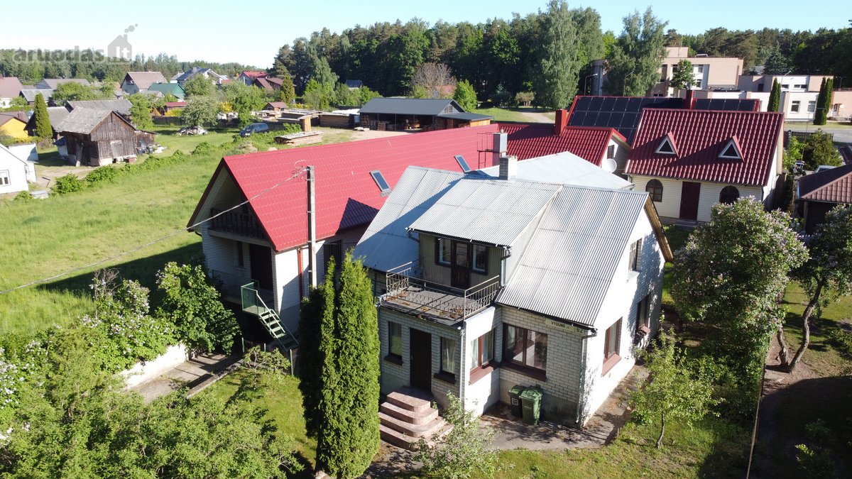 Parduodamas Namas Su Saulės Elektrine Ir