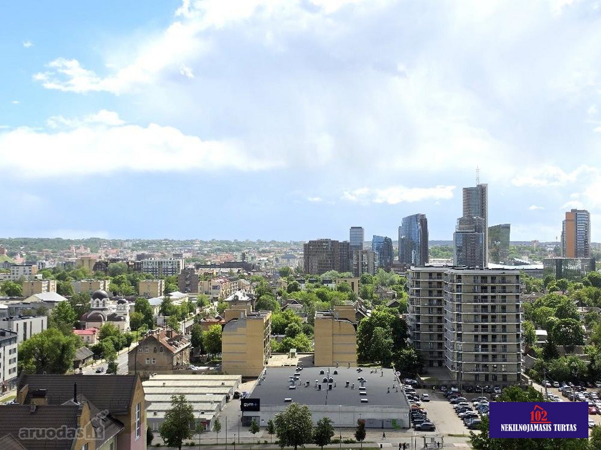 Erdvus 3 kambarių butas nuomai su įspūdinga