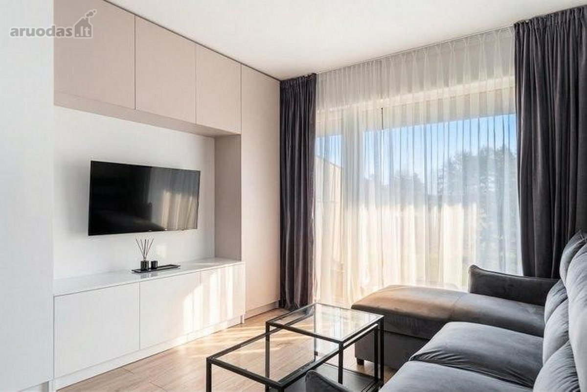 Parduodami pilnai įrengti apartamentai