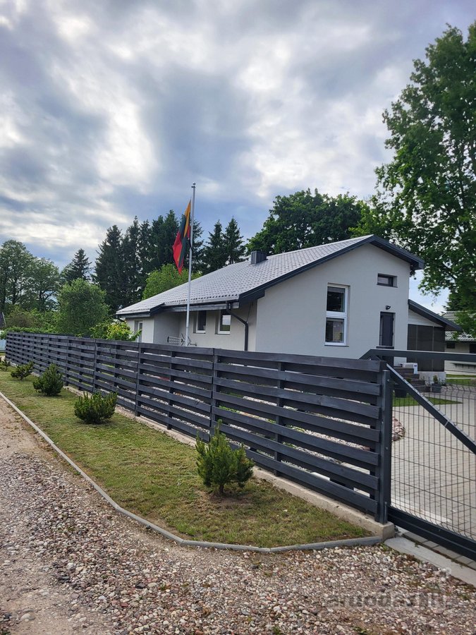 Statybininkų 4-oji g. 11, Netičkampis,