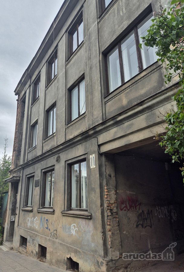Parduodama neįrengta 87,69kv.m. palėpė.