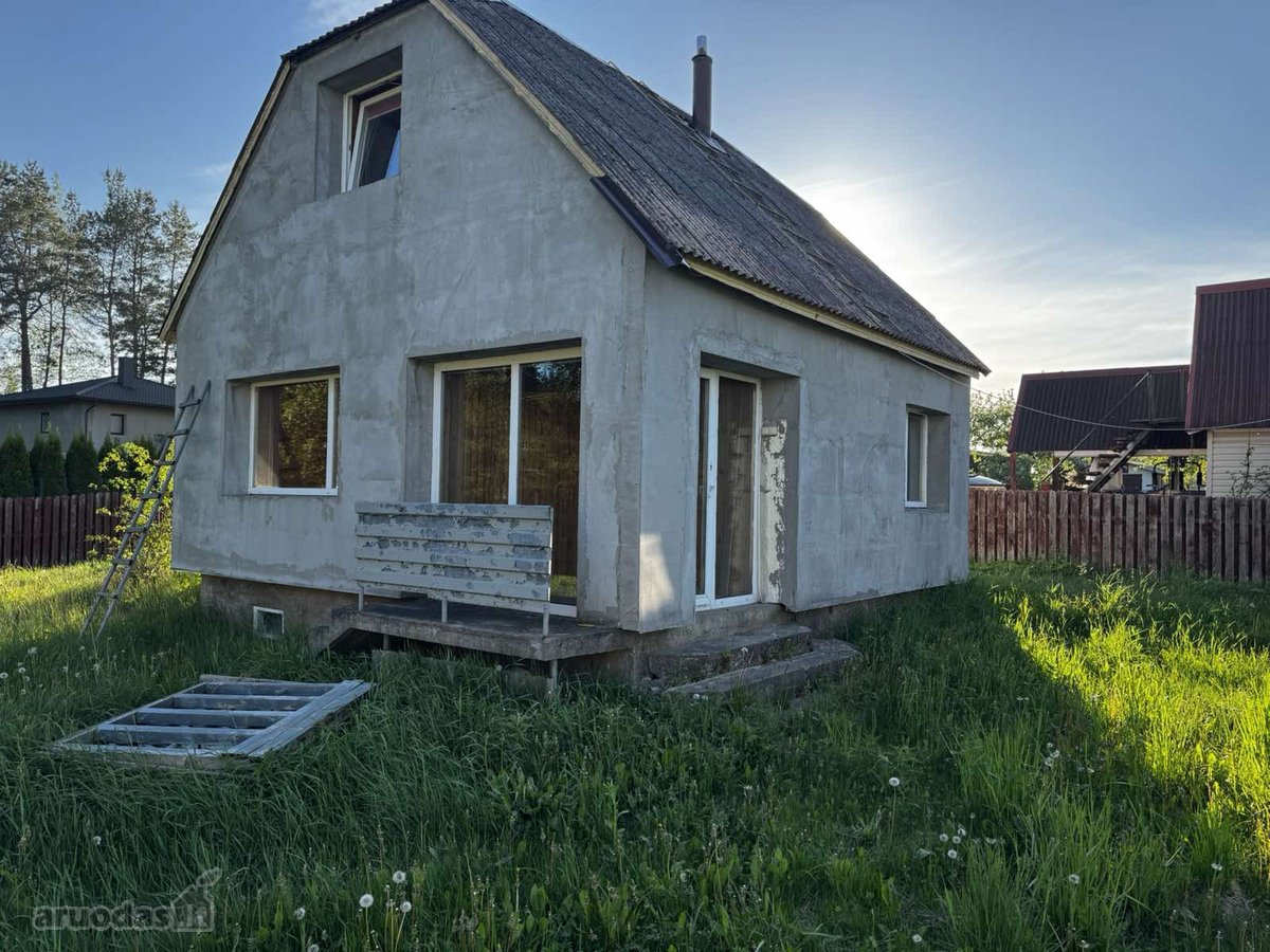 Švenčionyse, Višnių g.