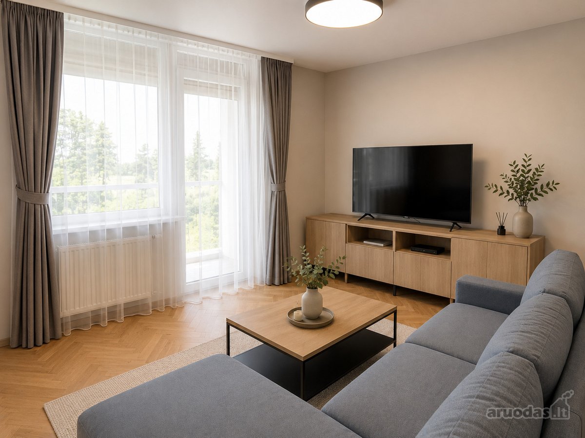 Parduodamas Moderniai Įrengtas, Šviesus 2