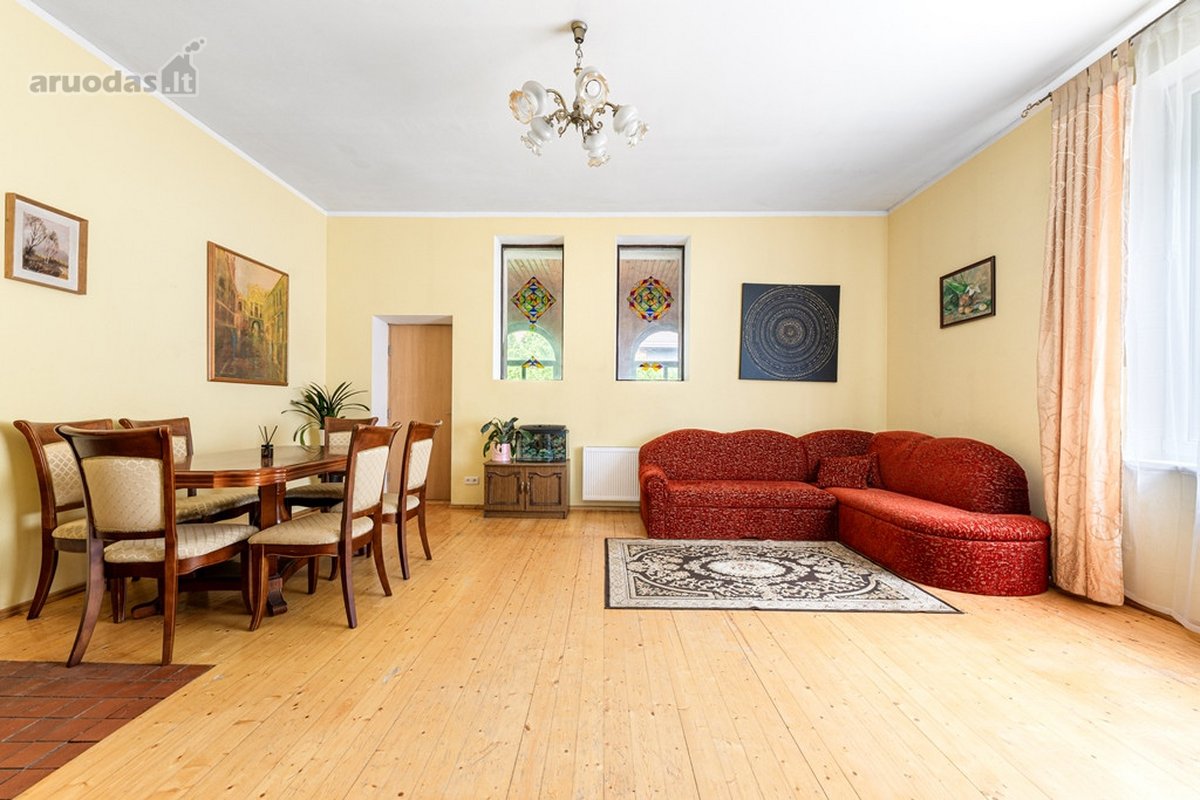 Parduodama 110 m² Namo Dalis Su Židiniu,