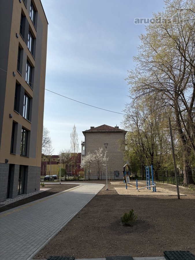 Naujos statybos 2 - jų kambarių butas su - nuotraukos Nr. 6