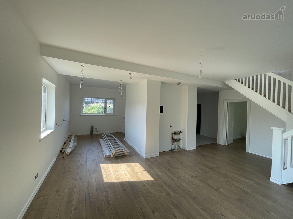 Parduodamas namas 80m2 plius 60m2 Palepes erdve. - nuotraukos Nr. 7