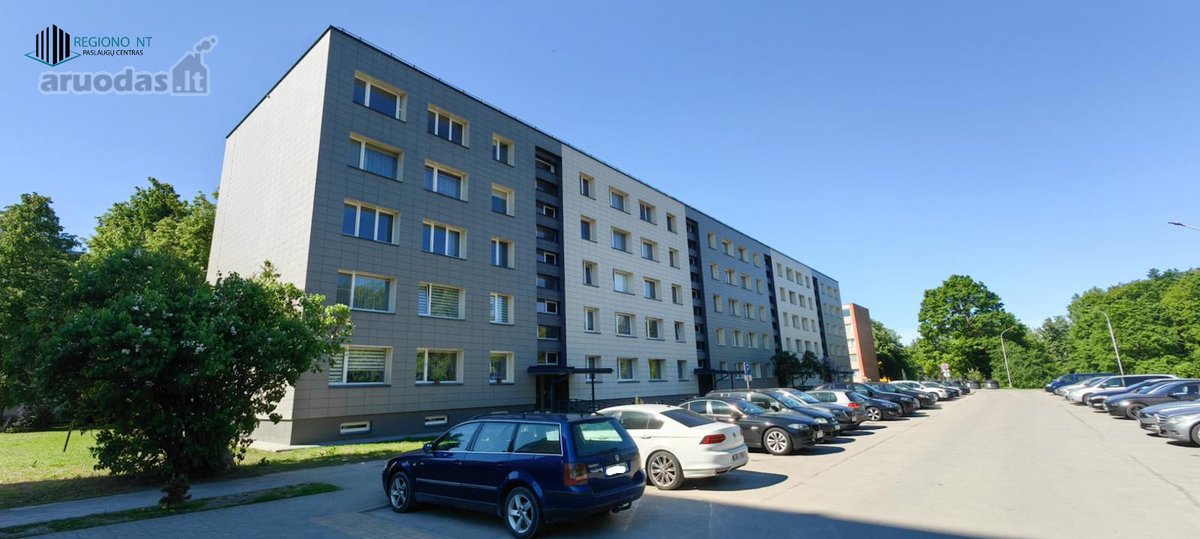 Parduodamas Trijų Kambarių Butas