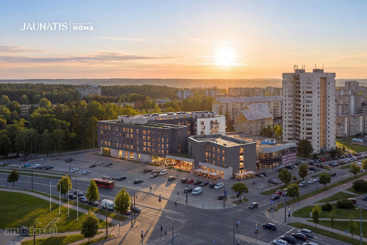 „jaunatis“ – atverk duris į naują pradžią.