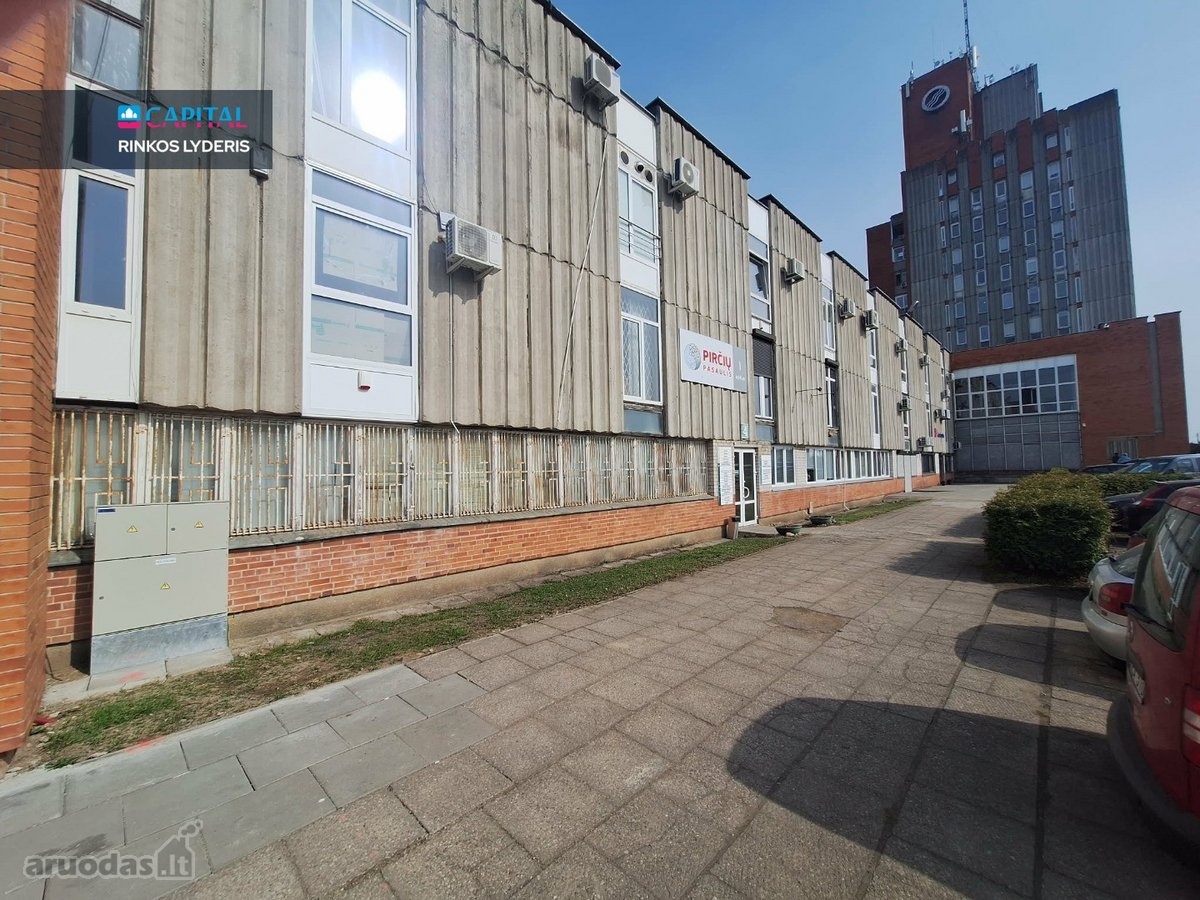 Nuomojamos 90 kv.m Ploto Komercinės Patalpos