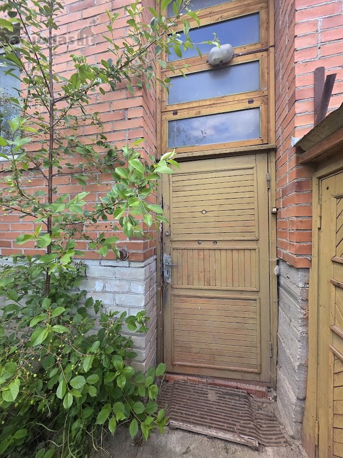 Parduodamas erdvus butas nuosavų namų valdoje.  - nuotraukos Nr. 11