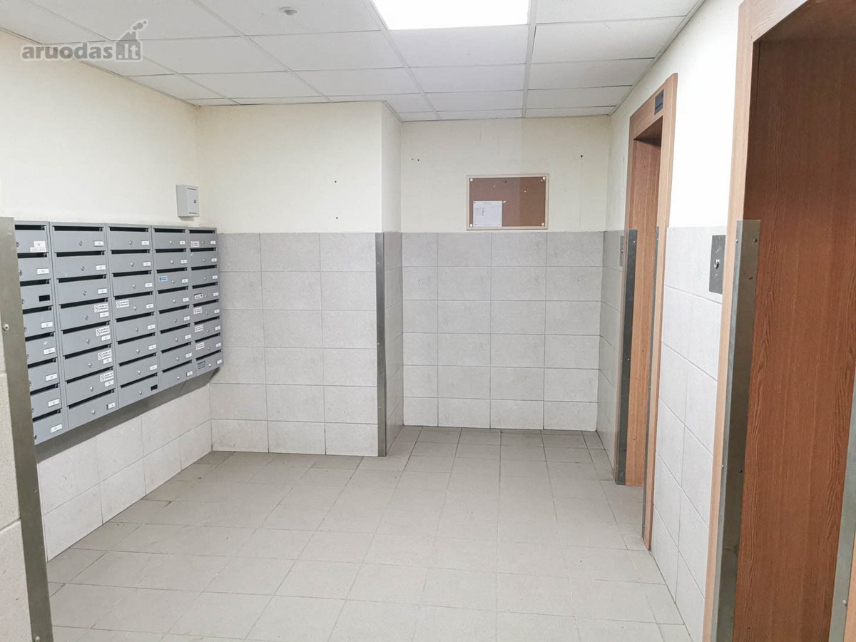 Parduodamas erdvus 4 kambarių butas su - nuotraukos Nr. 25