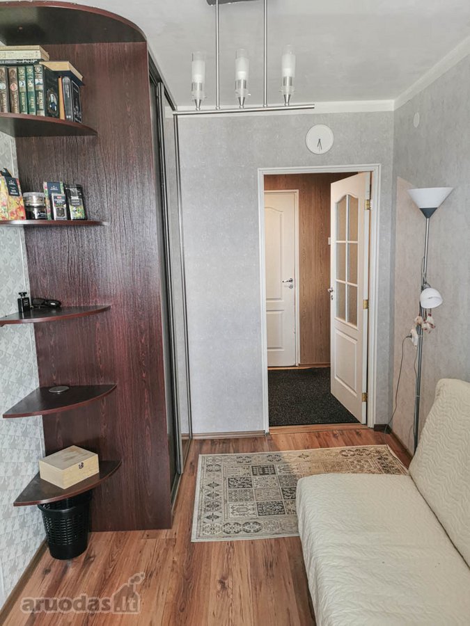 Parduodamas erdvus 4 kambarių butas su - nuotraukos Nr. 19