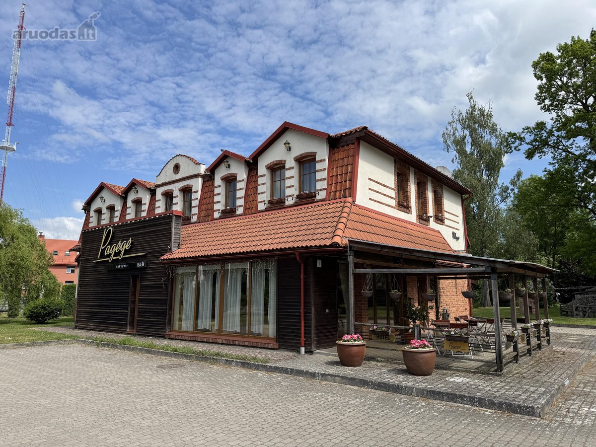 Pelningai Veikiantis 10 Kambarių Viešbutis Ir - nuotraukos Nr. 9