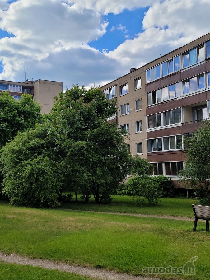 Kambarys: 17 kv.m;