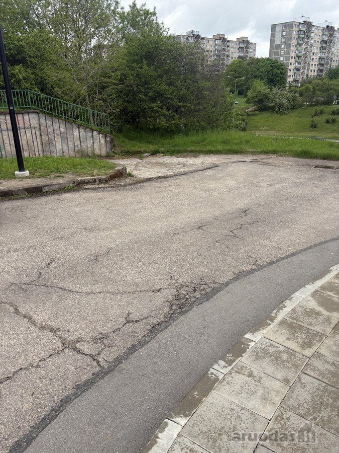 Parduodu pozemini garaza Lazdynuose Lazdynu g