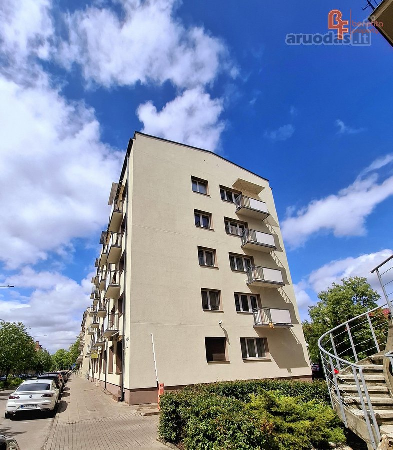 Erdvus 75 m² butas Šermukšnių g., renovuotame