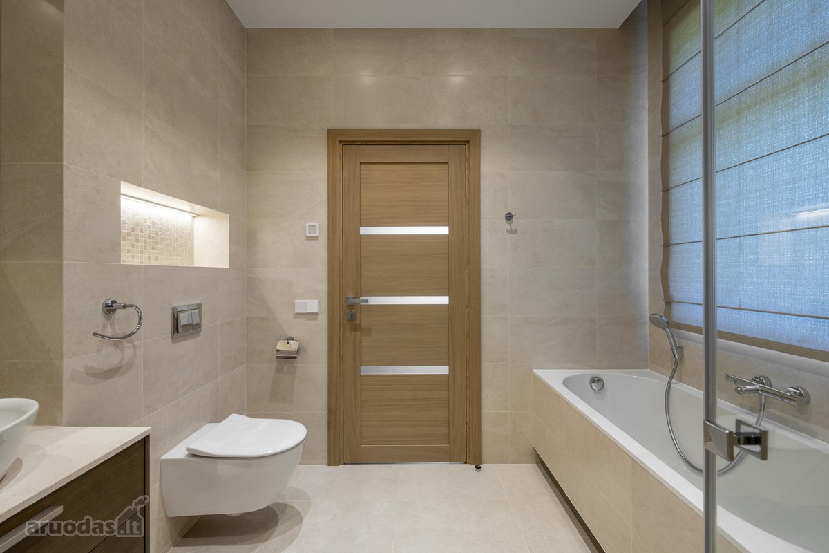Išskirtinės architektūros namas prie upės - nuotraukos Nr. 29