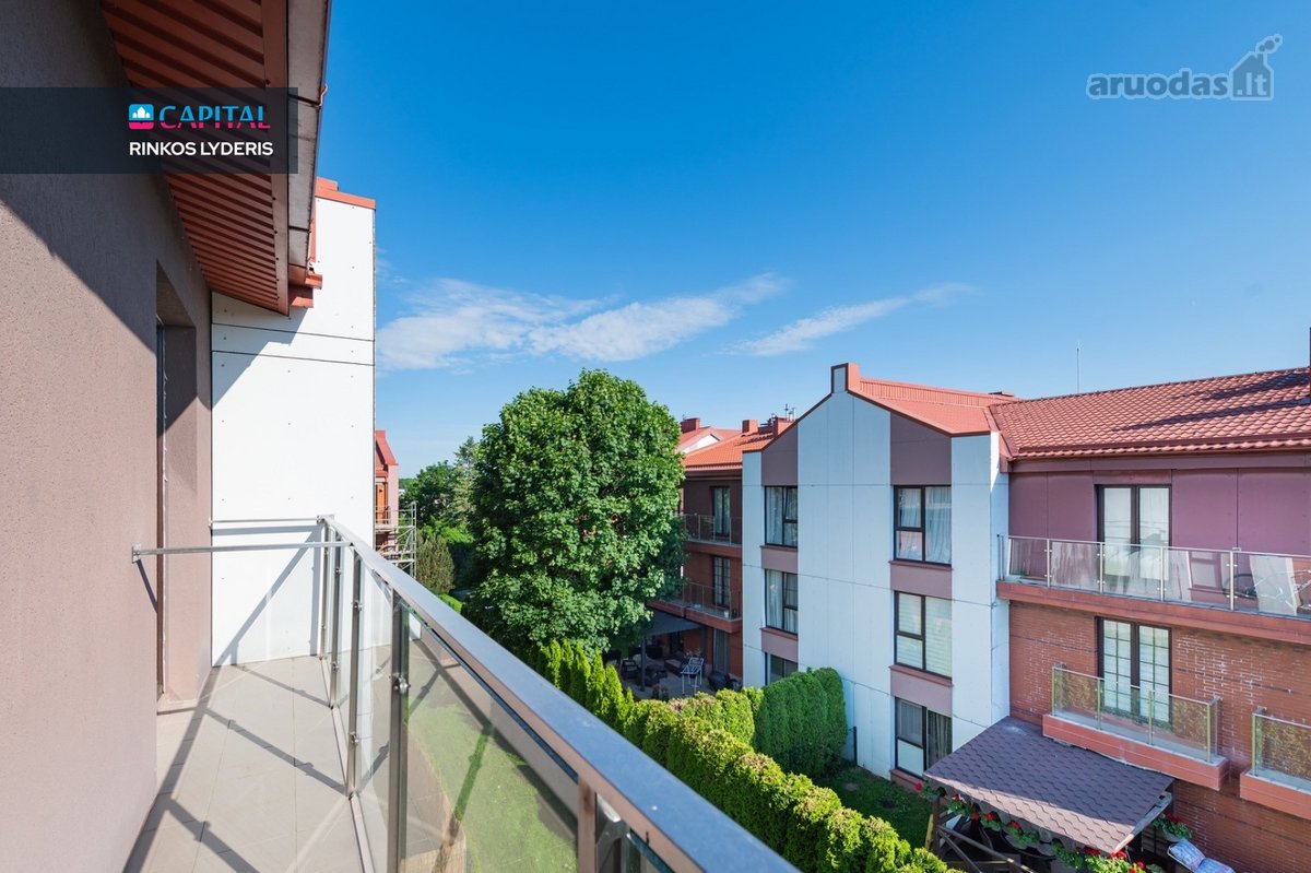 Parduodamas erdvus 3 kambarių butas su