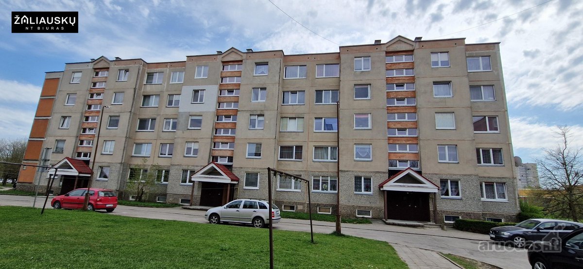 Šiauliuose Gytarių G.7 Parduodamas 1 Kambario