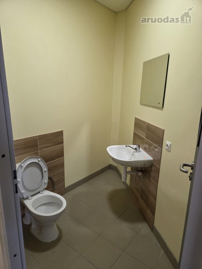 Išnuomojamos įrengtos patalpos, kuriu bendras - nuotraukos Nr. 10