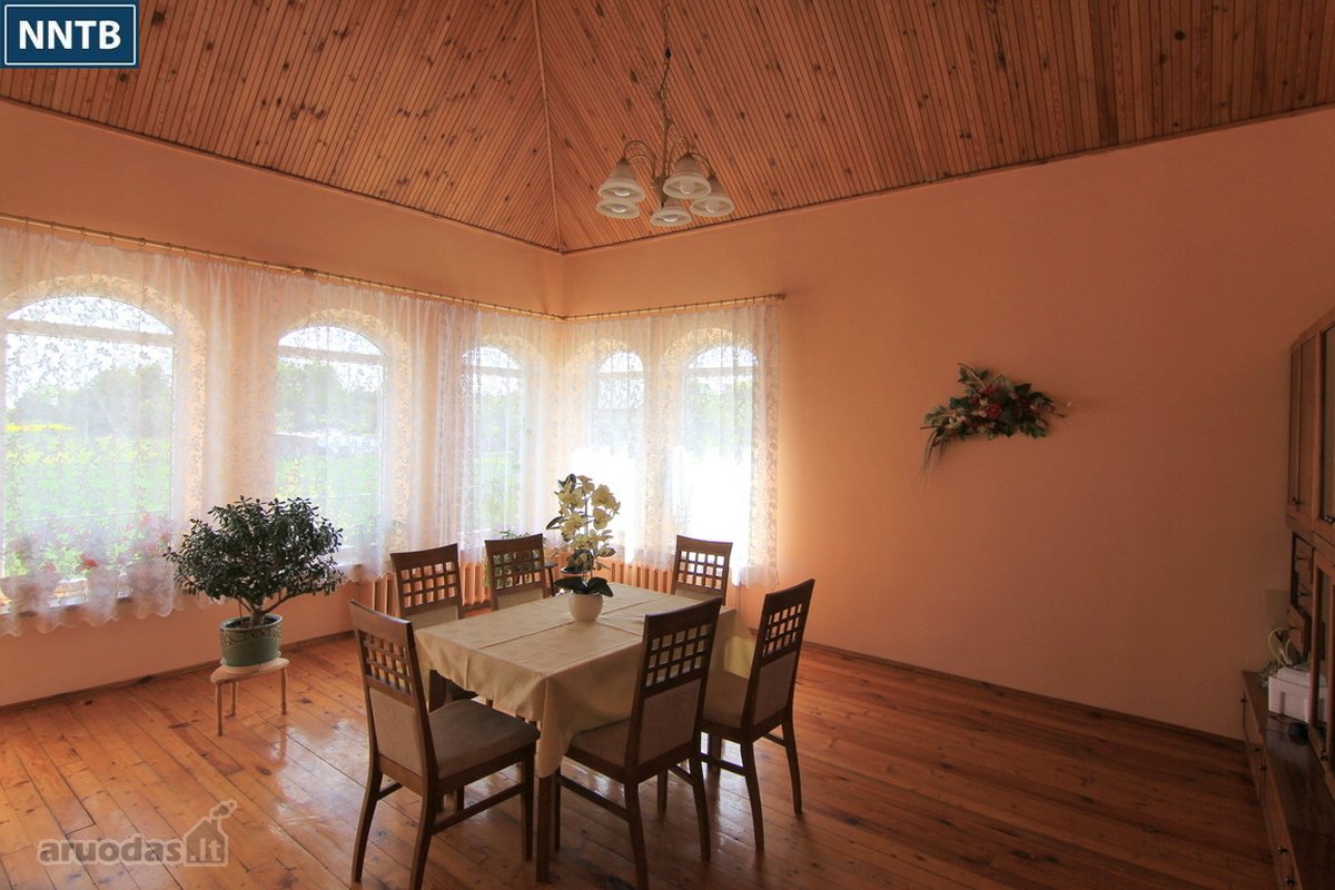 Parduodama išpuoselėta sodyba, 1,66 ha žemės - nuotraukos Nr. 10