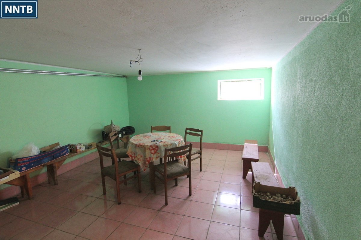 Parduodama išpuoselėta sodyba, 1,66 ha žemės - nuotraukos Nr. 32