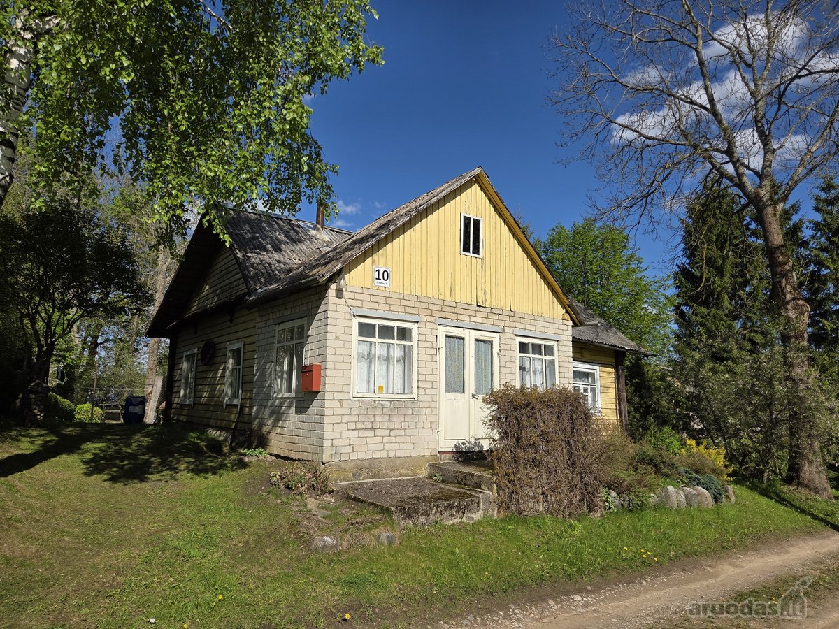 Parduodama Rąstinė Sodyba Su Ūkiniais - nuotraukos Nr. 2