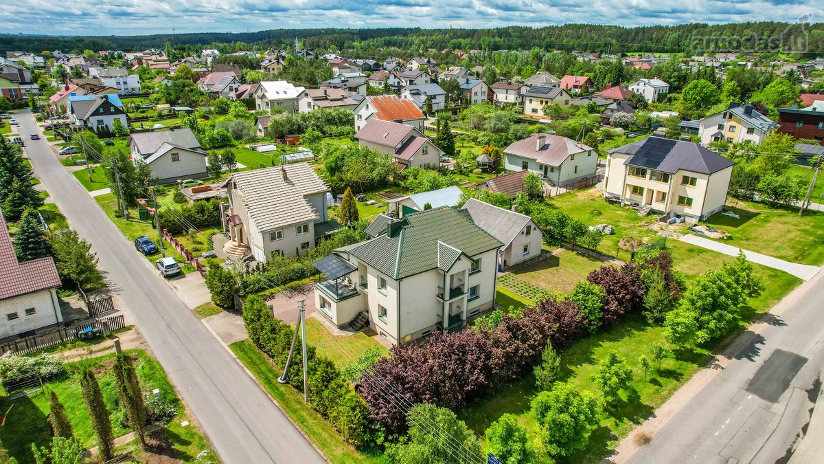 Parduodamas Erdvus Namas Balsiuose Su 11 Arų - nuotraukos Nr. 27